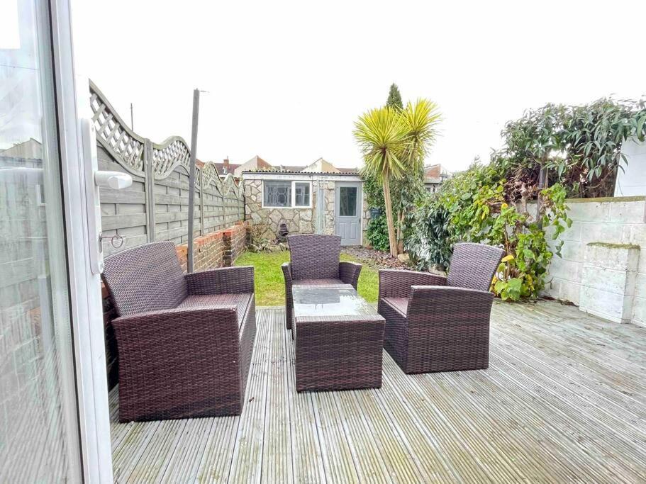 Portsmouth Urban Haven Apartment Ngoại thất bức ảnh