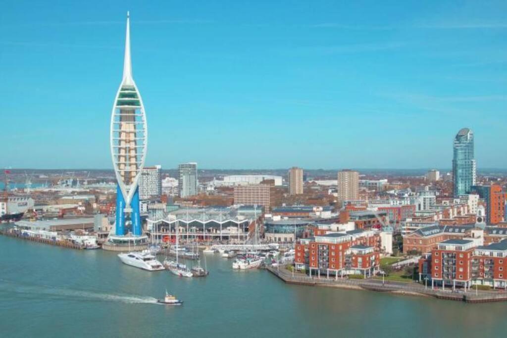 Portsmouth Urban Haven Apartment Ngoại thất bức ảnh
