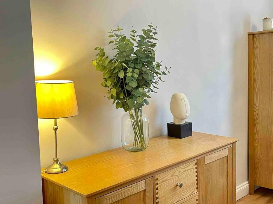 Portsmouth Urban Haven Apartment Ngoại thất bức ảnh