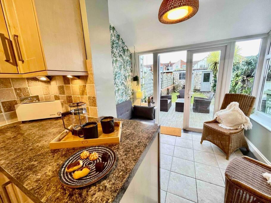 Portsmouth Urban Haven Apartment Ngoại thất bức ảnh