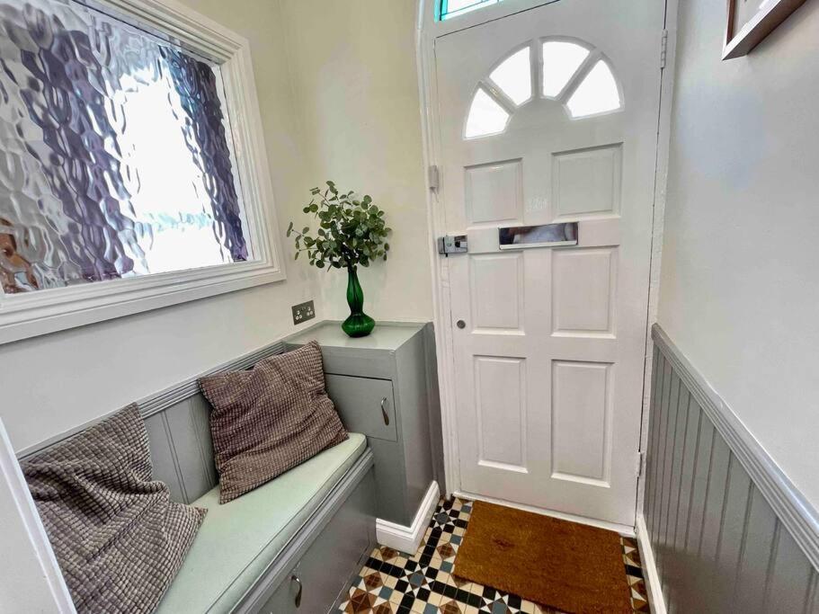 Portsmouth Urban Haven Apartment Ngoại thất bức ảnh